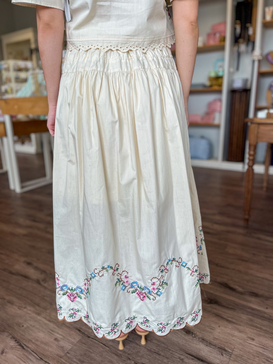 【DODO BAR OR】FLOWER EMBROIDERY SKIRT Celestial Wildflower - Skirt of Embroidered Multicoloured