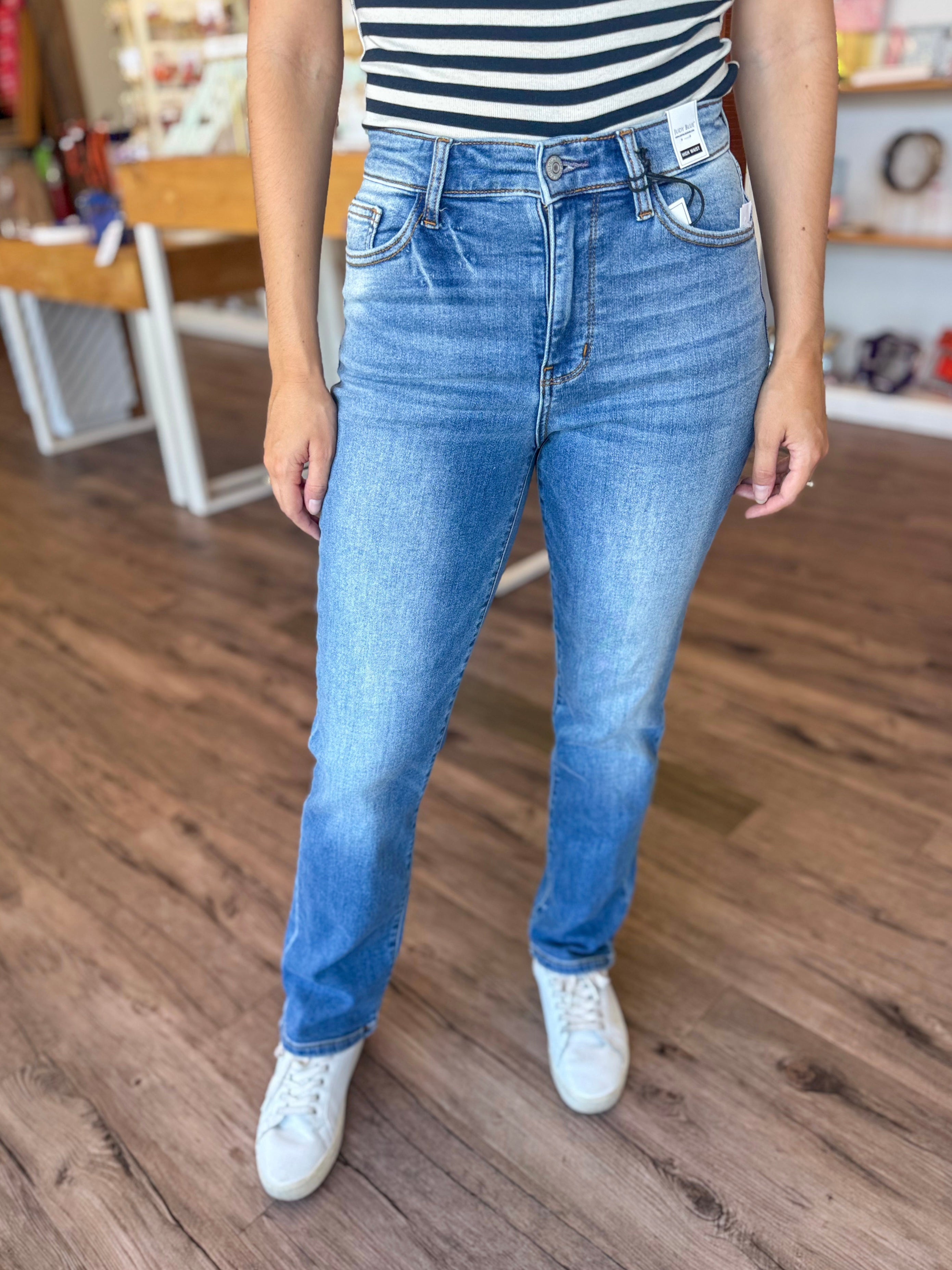 Vintage Wash Thermal Straight Jeans