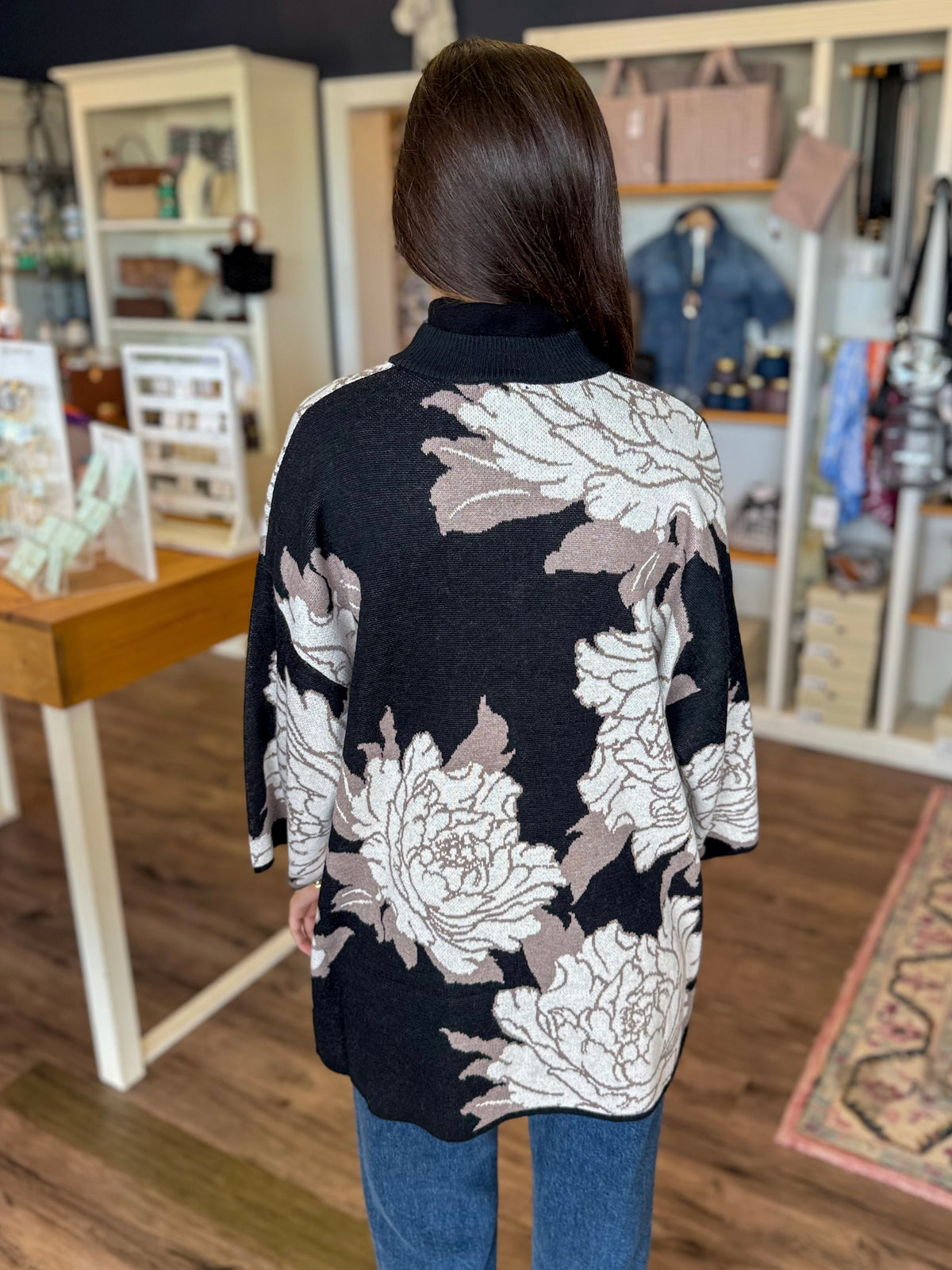 Knitted Peony One Size Cardigan