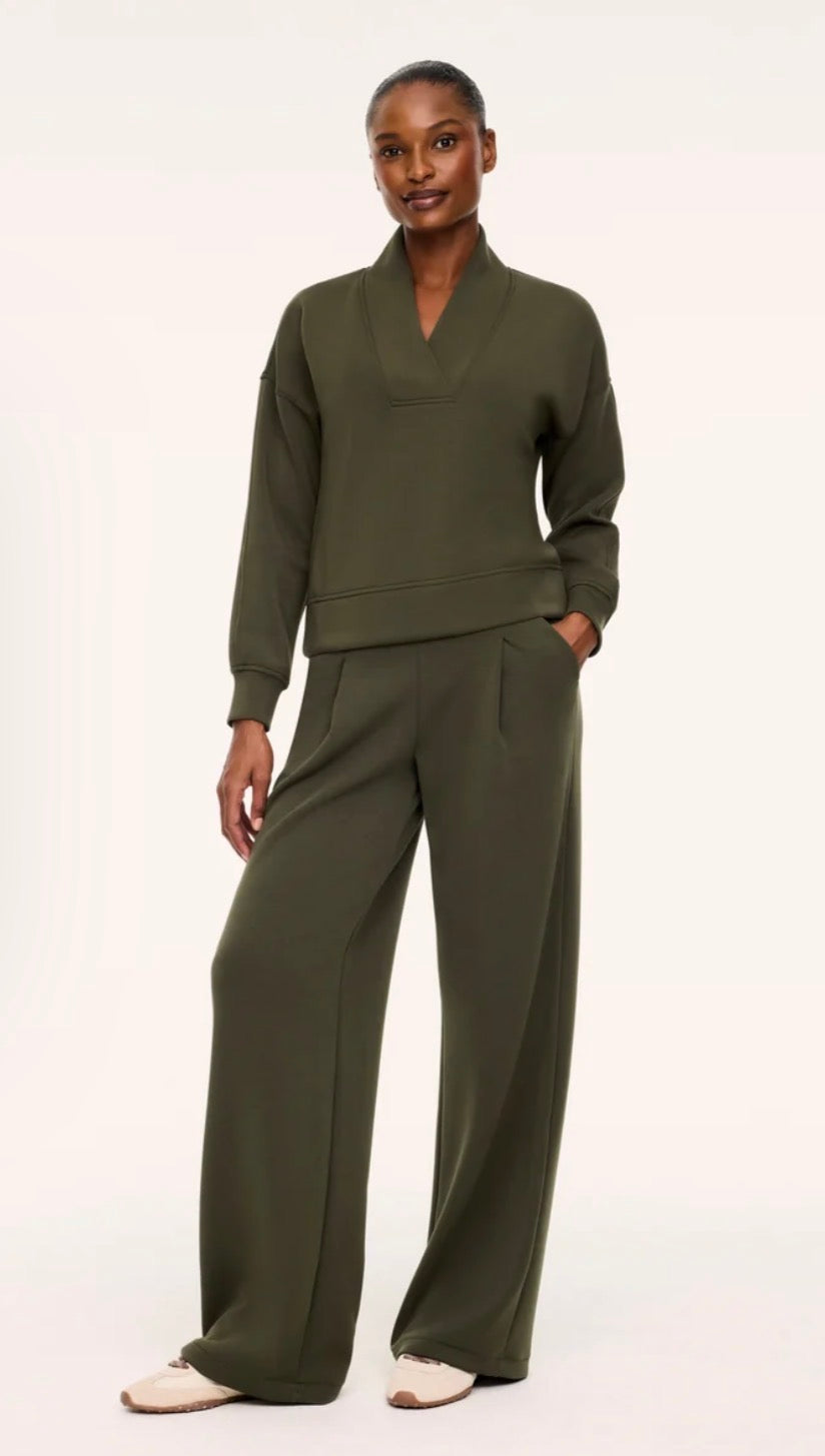 Vneck Long Sleeve Top
