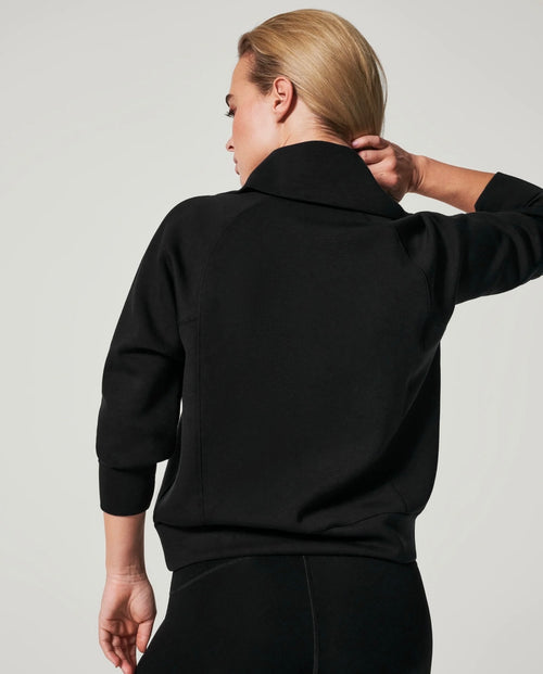 Air Essentials Half Zip in Black