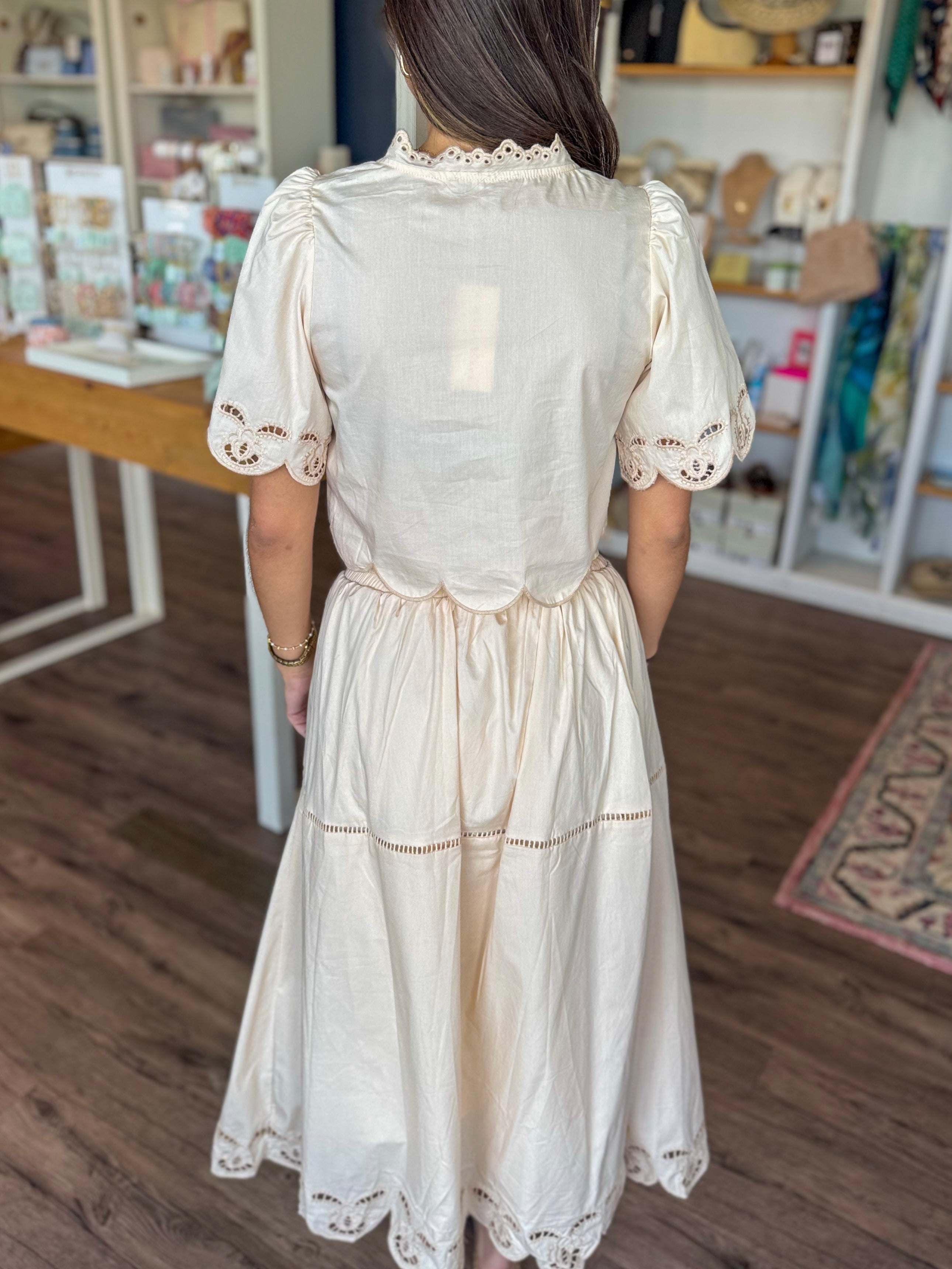 Cream Ladder Lace Scallop Midi Skirt
