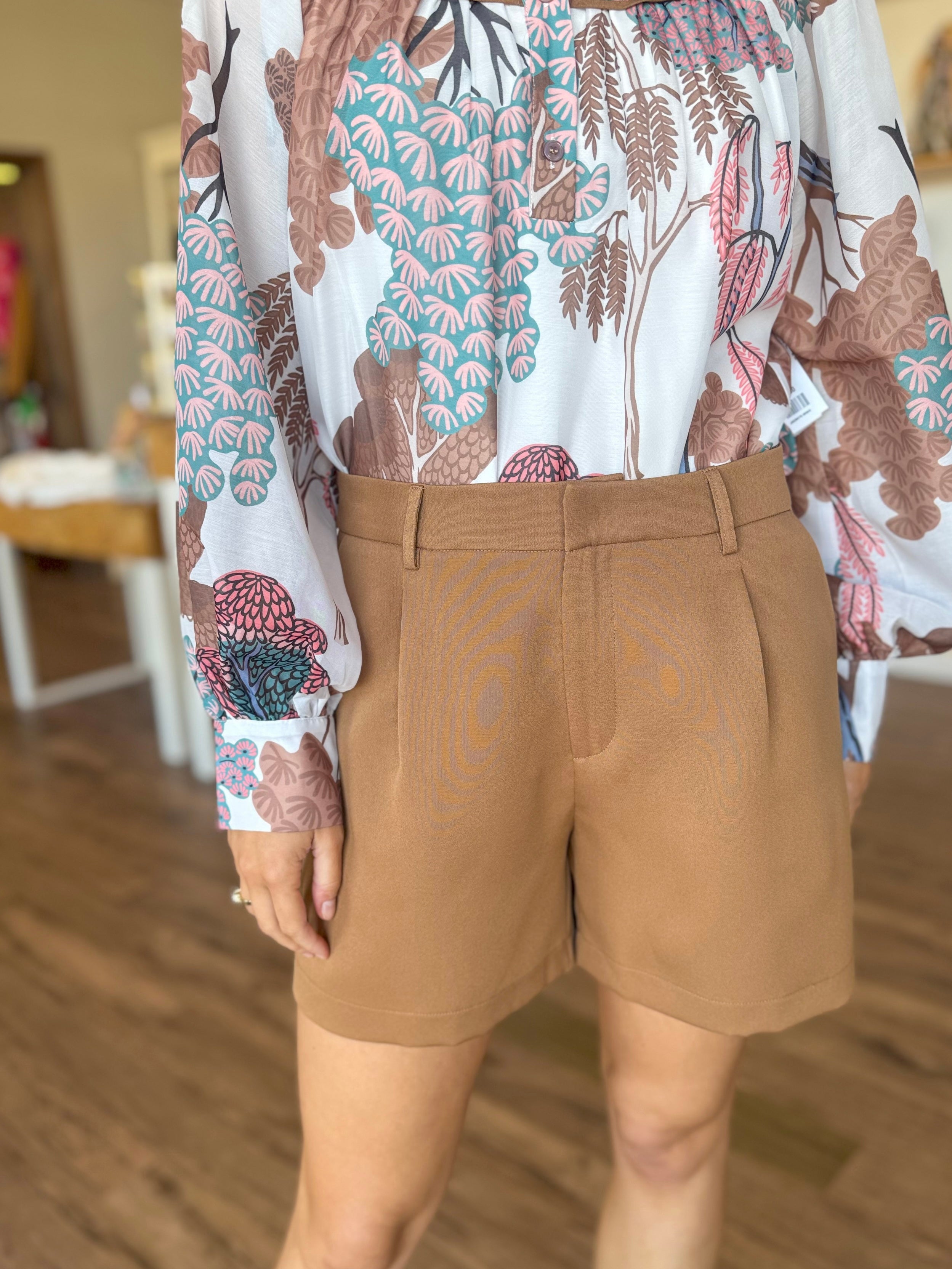 Mocha Front Pleated Short