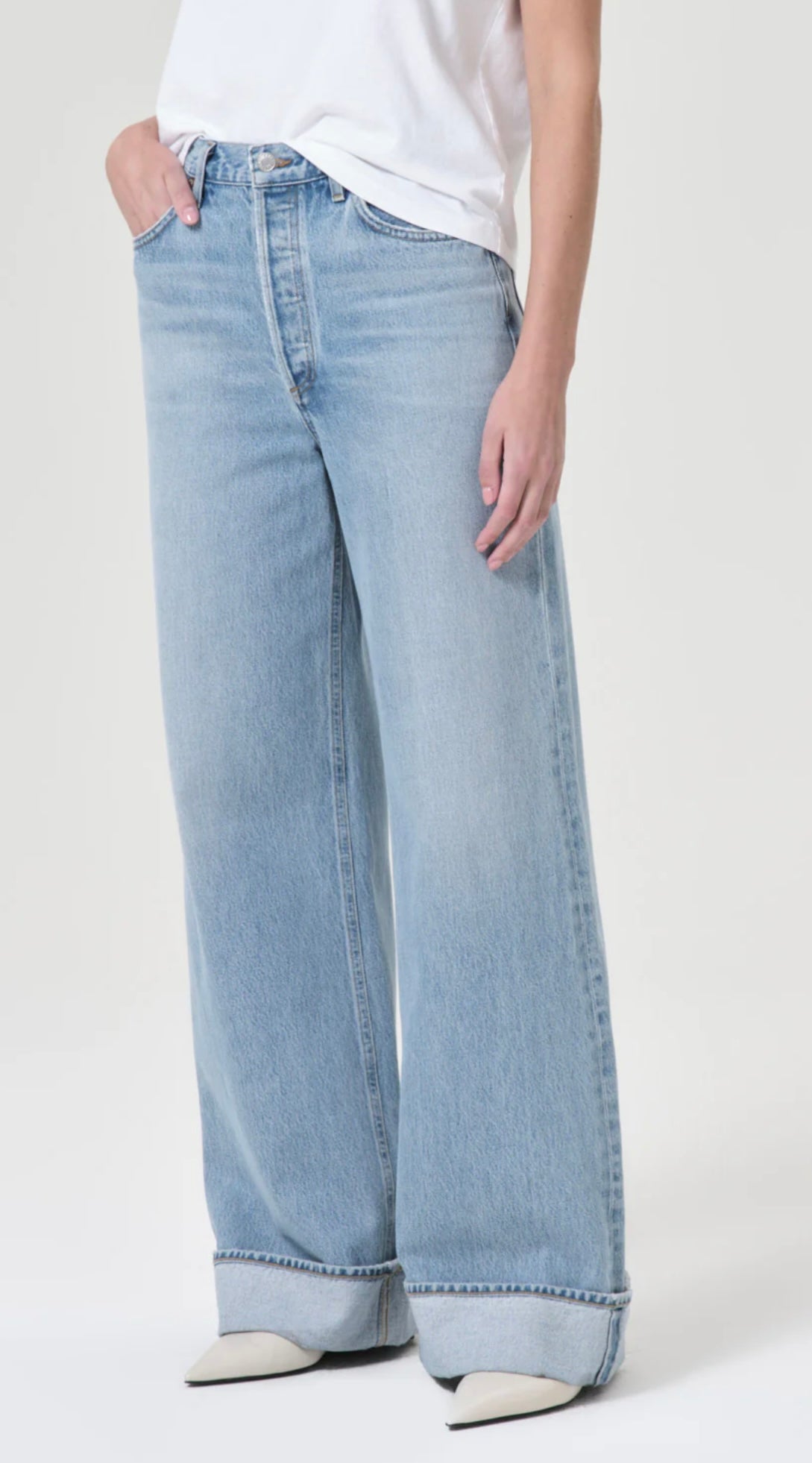 Dame Jean in Showdown