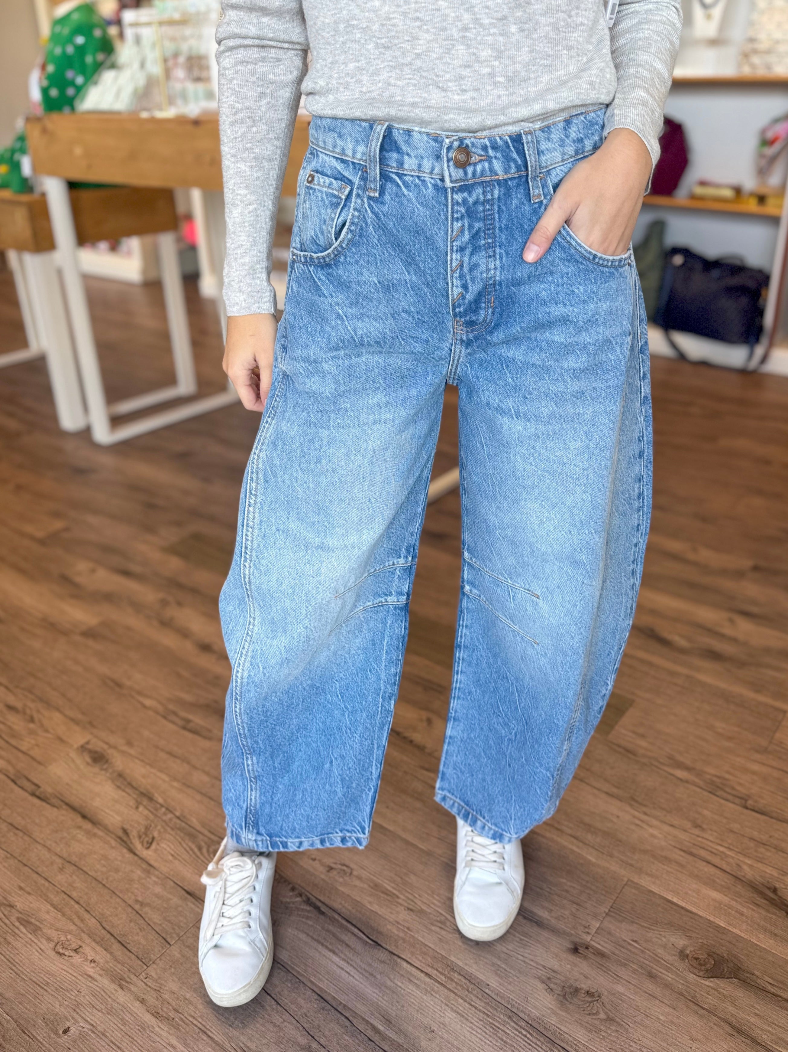 Good Luck Barrel Jeans