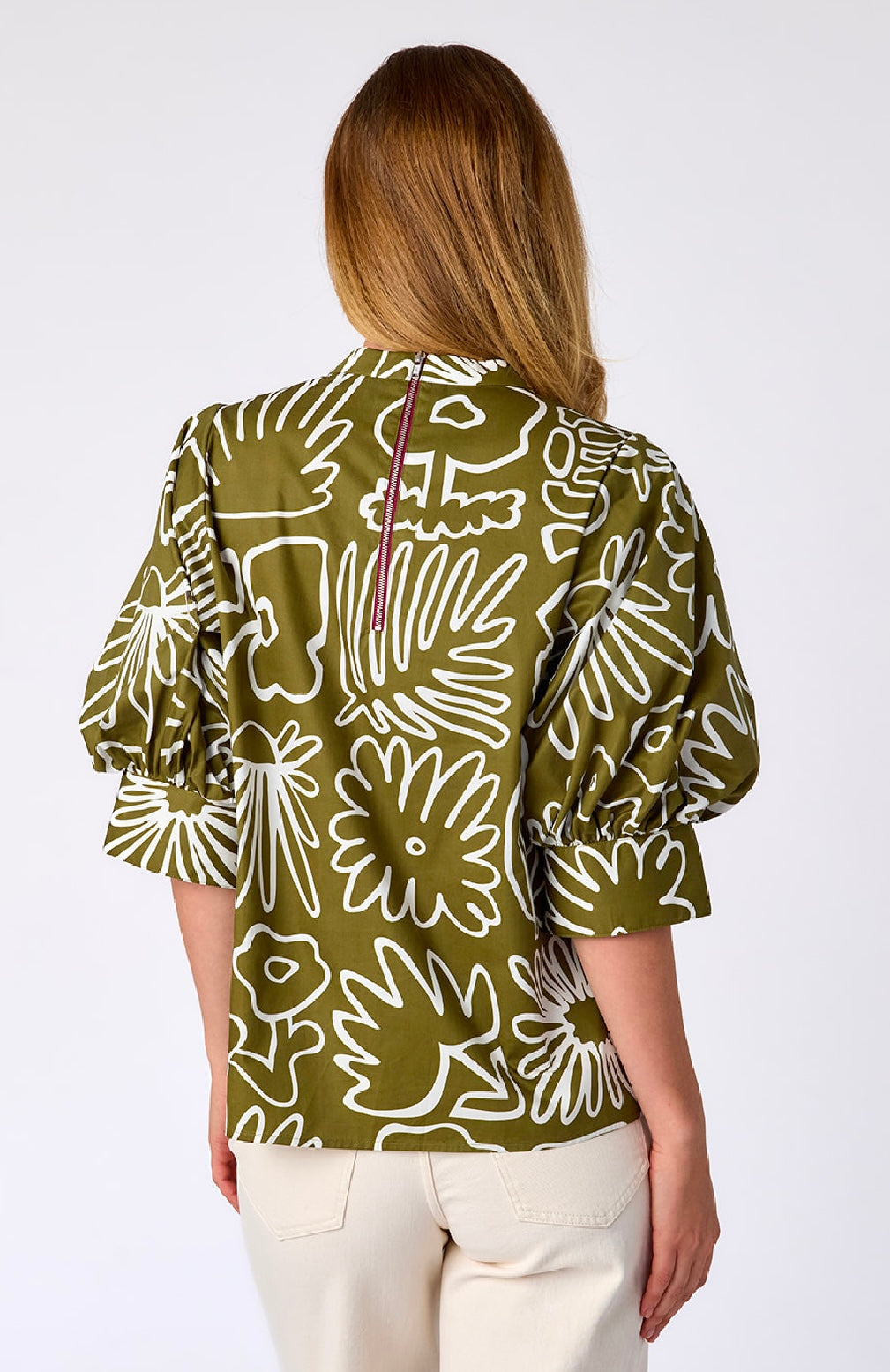 Jonesy Top in Floral Studies